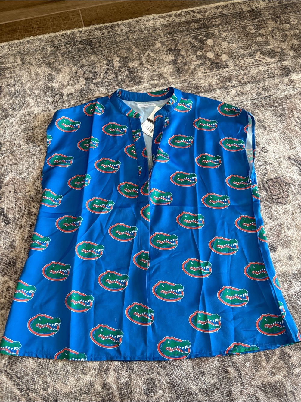University of Florida Gators Blue top
